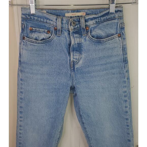 Levi’s PREMIUM Wedgie Straight Button Fly BIG E Blue Jeans Size 24 Stretch - Picture 2 of 12